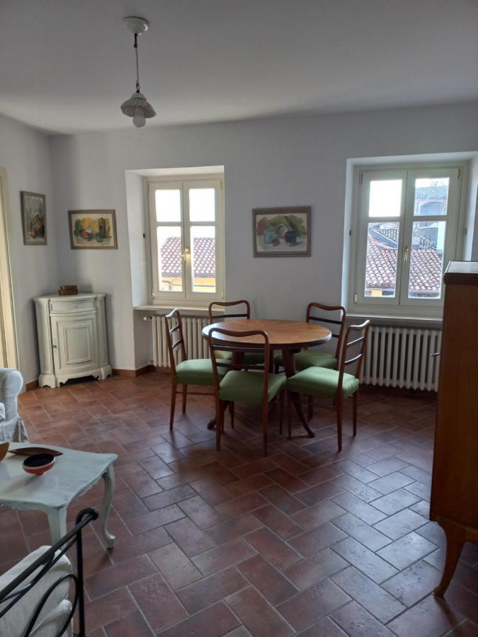 Il Giardino Di Olivia Apartment Guarene Luaran gambar