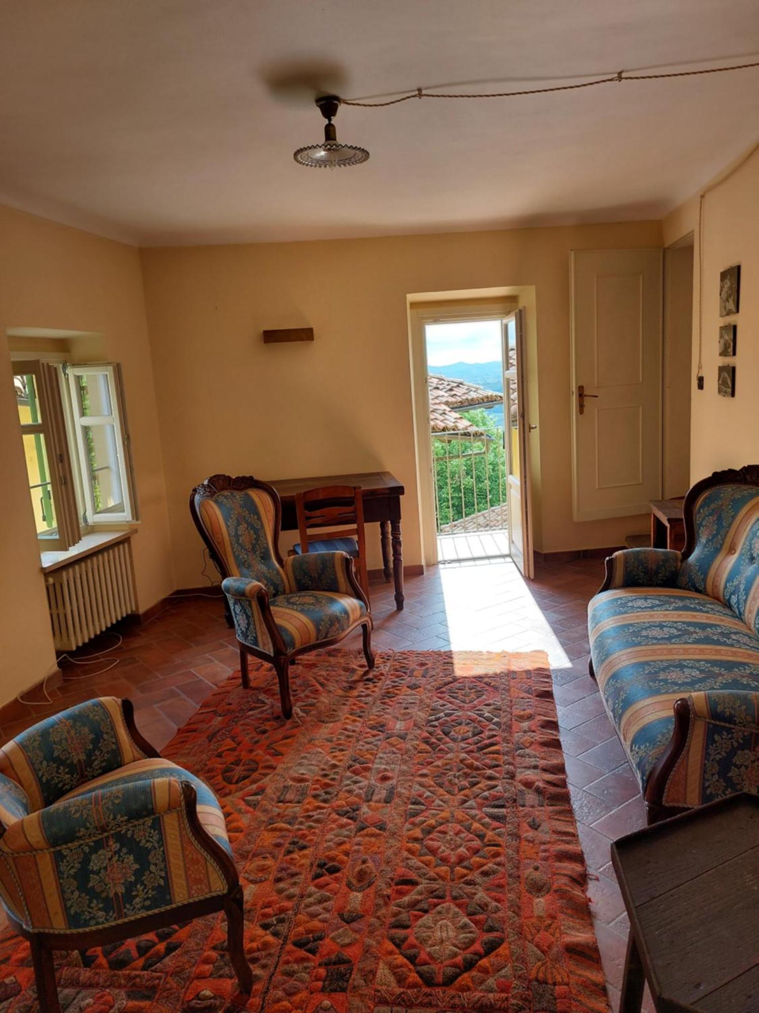 Il Giardino Di Olivia Apartment Guarene Luaran gambar